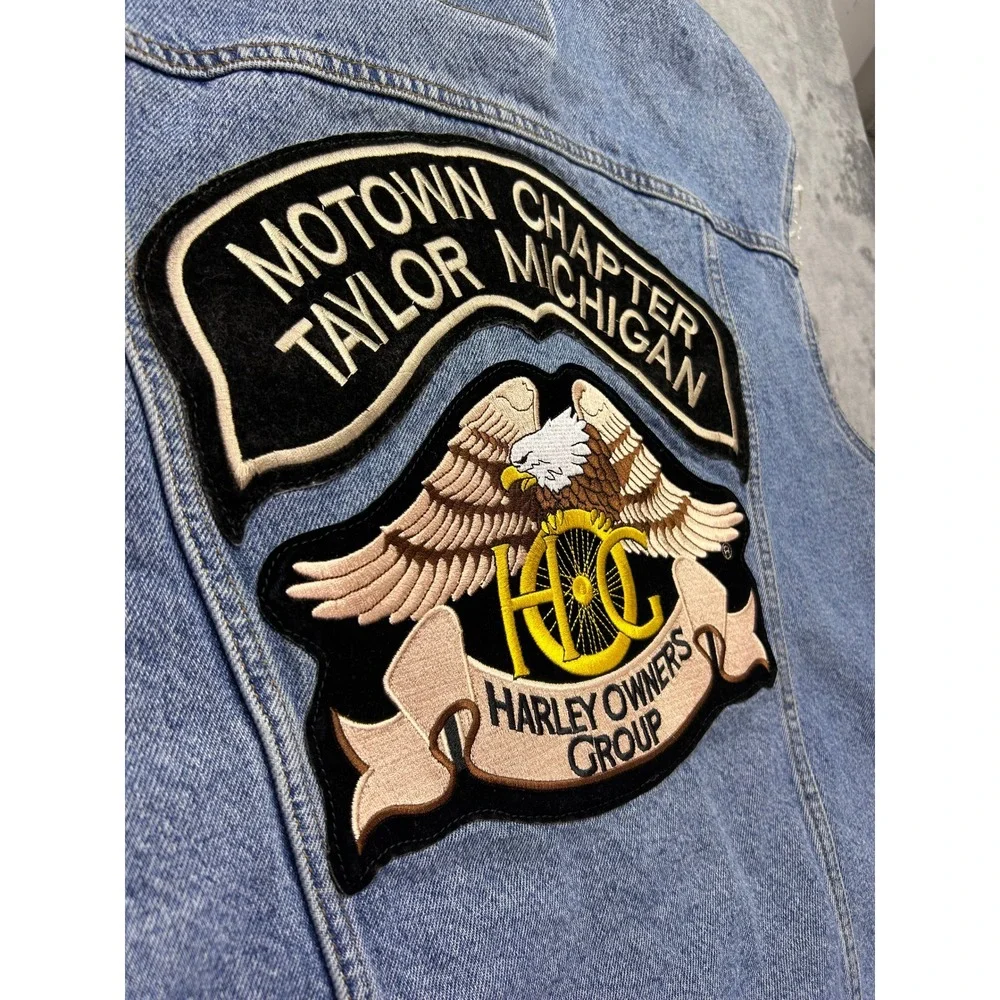 Levi's 2002 Denim Trucker Vest L Harley HOG Motown Chapter Taylor MI Biker Patch